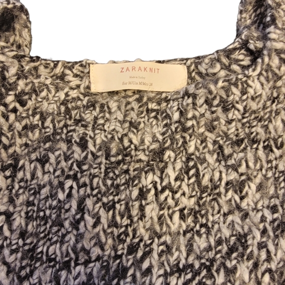 Zara knit 3/4 length sleeve sweater - Picture 6 of 6